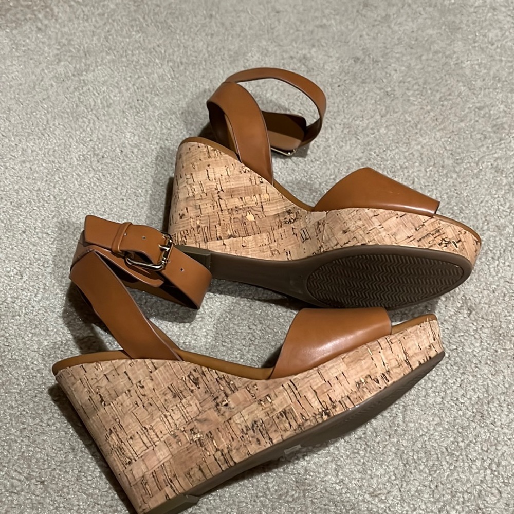 Tommy Hilfiger Wedges size 8